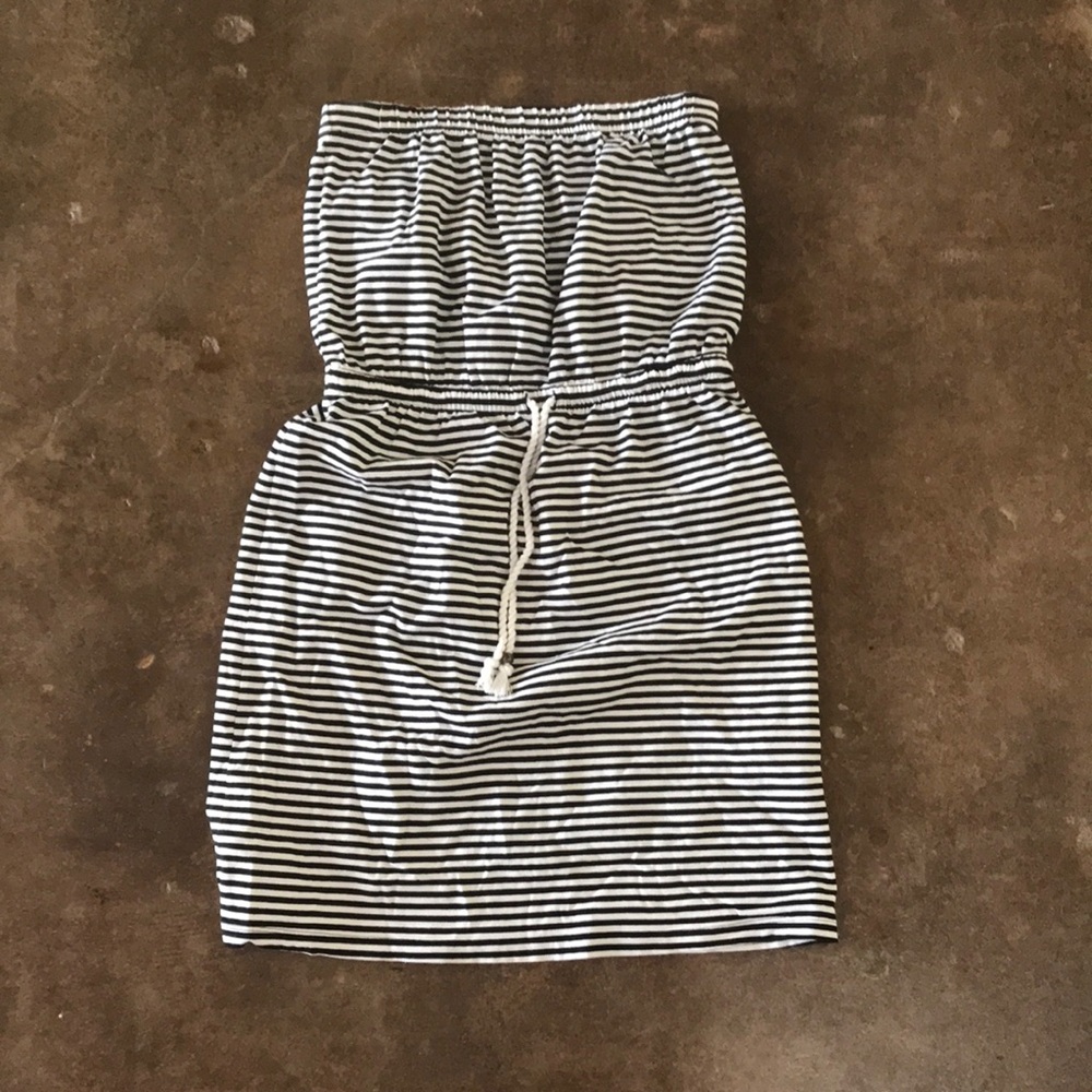 Strapless dress
